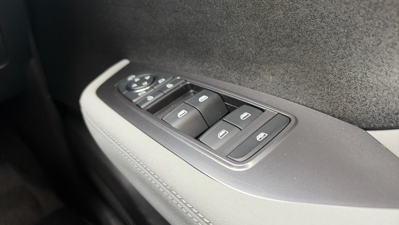 BYD Dolphin Surf 65kW Boost 43kWh 5dr Auto Electric Hatchback